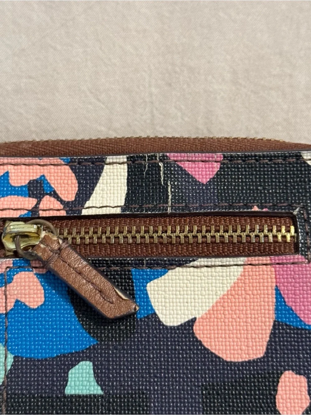 Fossil emma rfid